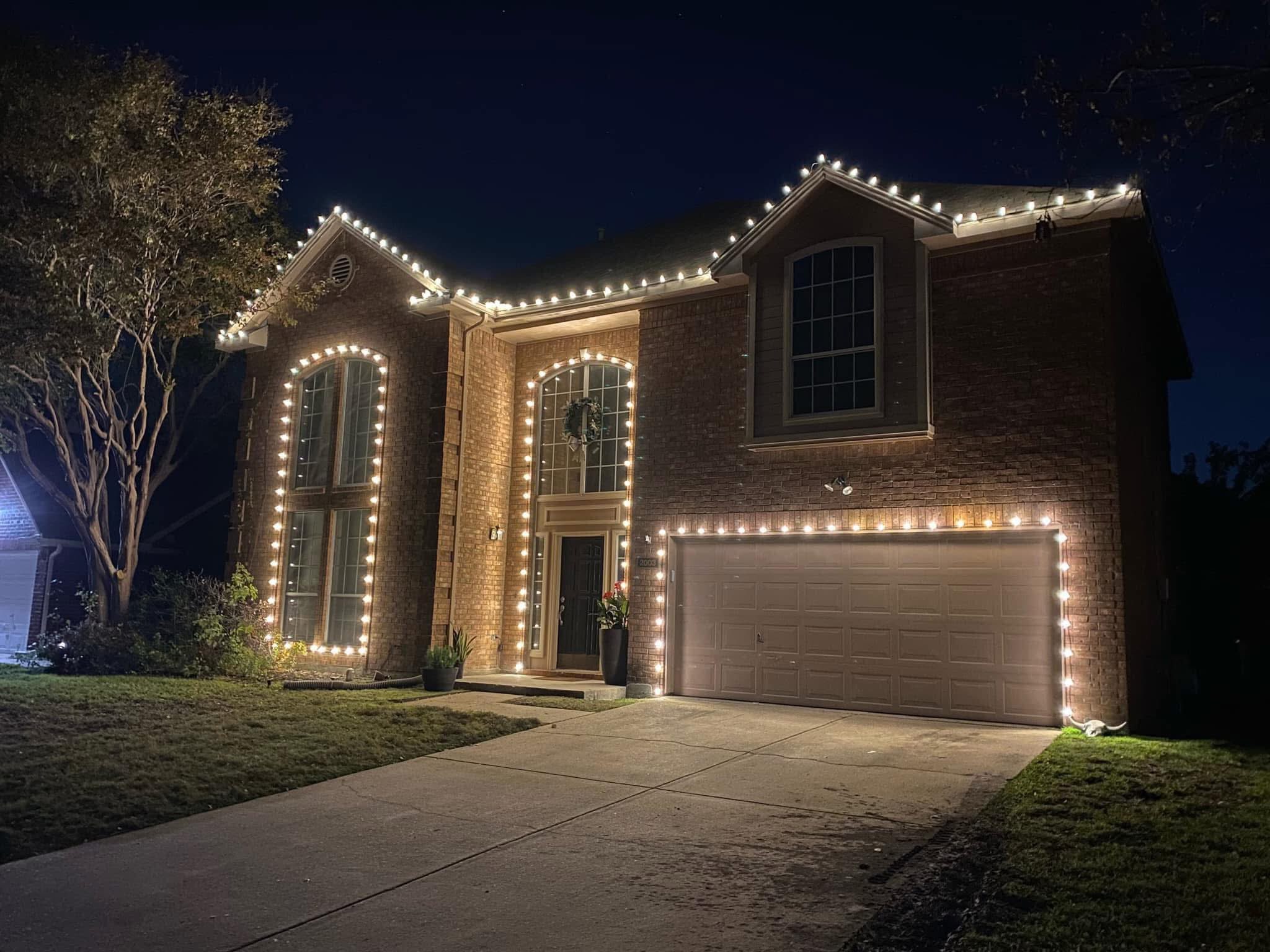 Roof & Gutter Lighting